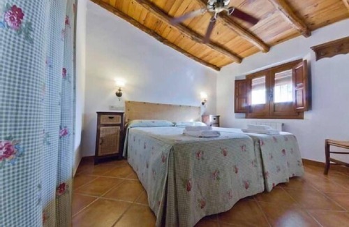 La Zubia Cabaña | Cortijo Balzaín Casas Rurales para 4 personas