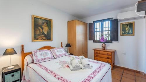Río Velez Casa | Cortijo Carmen de Vélez Vélez-Málaga by Ruralidays