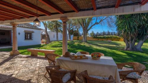 Antequera Casa | Cortijo del Río Antequera by Ruralidays
