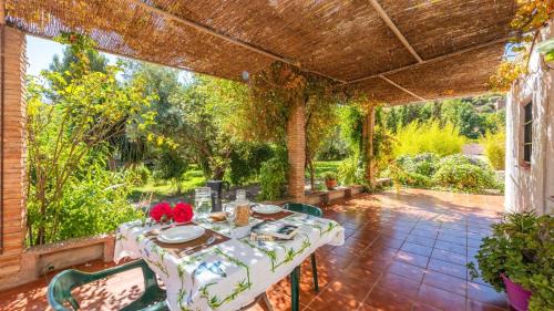 Orgiva Casa | Cortijo El Nuevo Olivo Órgiva by Ruralidays