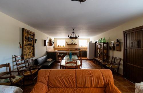 Villanueva del Trabuco Casa | Cortijo LaGar