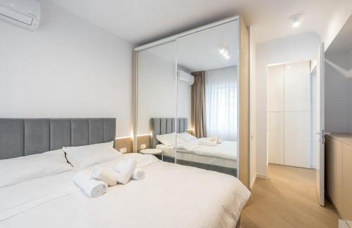 Pipera Apartamento | Cortina North Premium Smart Apartment with Parking