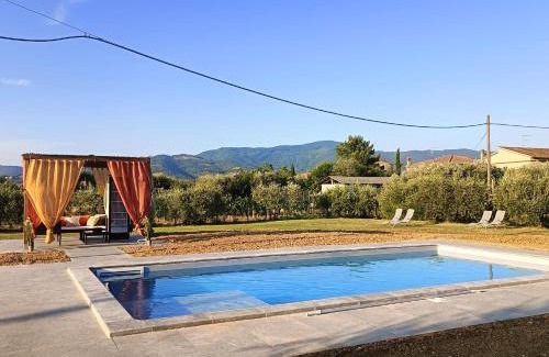 Cortona Casa | CORTONA Piscina e Paradiso Verde Adults Only
