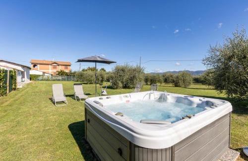 Cortona Casa | CORTONA Piscina e Paradiso Verde Adults Only