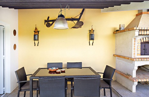 Vila Real Santo Antonio Casa | Acogedor, con patio trasero y zona de barbacoa