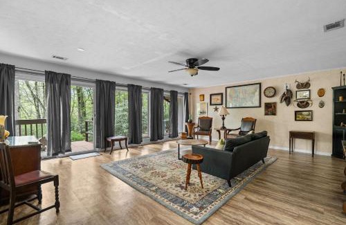 Rocky Grove Casa | Cosby Mountain Lodge home