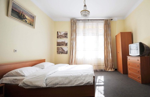 Lviv City Center Apartamento | Cosiest Apartment Central in Lychakivskyi District