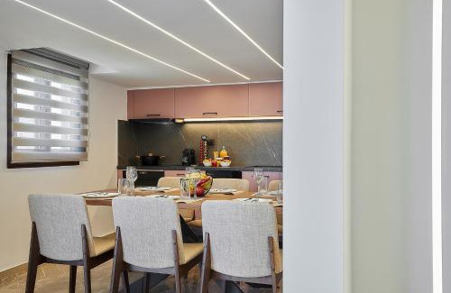 Limenas Chersonisou Apartamento | Cosmopolitan luxury apartment by Smaris Collection