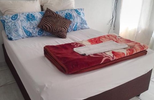 Germiston Casa | Cossy Possy Guest House