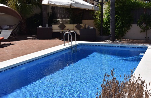 Coin Villa | CostA del Sol. Hermosa villa de cuatro dormitorios con impresionantes vistas y piscina privada.