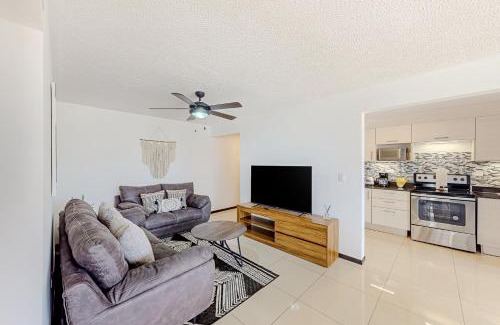 Barrio Santa Lucía Apartamento | Costa Linda 5-24