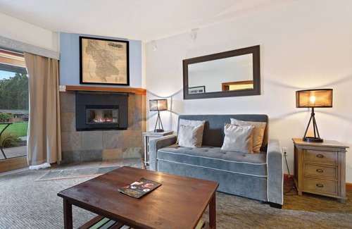 Pescadero Cabina | Costanoa Lodge and Camp
