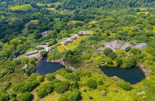 Saint Breward Casa | Costentyn, Tor Down Quarry