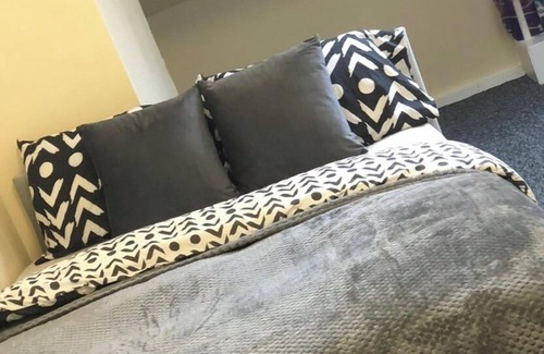 Bury Apartamento | Cosy 1-Bed Apartment in Bury Town Centre
