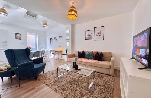 Tokyngton Apartamento | Cosy 1-Bed Flat 30min to Central London & Parking