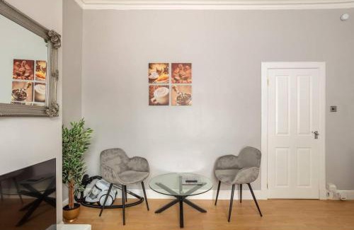 Central Aberdeen Apartamento | Cosy 1 bedroom Flat with Ultrafast WiFi - Holburn