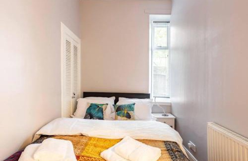 Central Aberdeen Apartamento | Cosy 1 bedroom Flat with Ultrafast WiFi - Holburn
