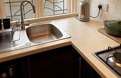 Saltaire Village Cabaña | Cosy 1BD Heritage Cottage in Saltaire, Shipley