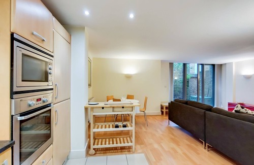 King's Cross Apartamento | Cosy 2 bed 2 bath apartment with garden near Kings Cross