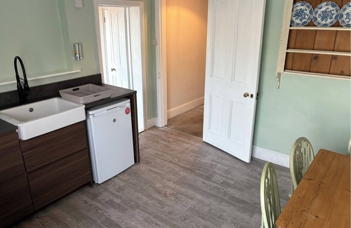 Homersfield Apartamento | Cosy 2-bed apartment near Haleston. Pet-Friendly!