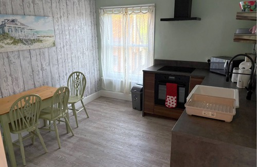 Homersfield Apartamento | Cosy 2-bed apartment near Haleston. Pet-Friendly!