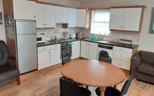 Enniscrone Casa | Cosy 2-Bed Cottage in Sligo