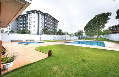 Nairobi Apartamento | Cosy 2 BR on Kiambu road ideal for long visits