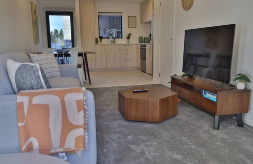 Henderson Apartamento | Cosy 2BR House in Awaroa Road