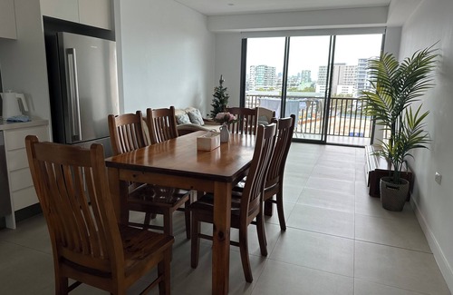 Zetland Apartamento | Cosy 3-Bed Room 2 bathroom 5 minutes to Swimming and Gym at Rosebery Apartment