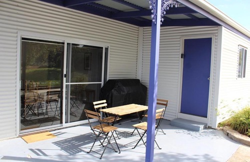 Kingscote Casa | Cosy 3 bedroom cottage in the centre of Kingscote