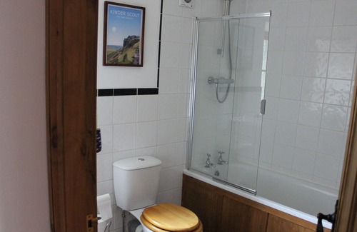 Longnor Cabaña | Cosy 3 Bedroom Cottage in the Peak District