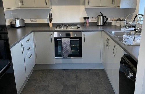 Dumfries Casa | Cosy 3 bedroom home in an ideal central location