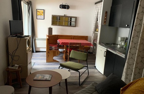 Luz-Saint-Sauveur Apartamento | Cosy 30m2 apartment 2 minutes from the spa, 5 minutes from the town center