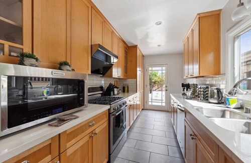 West Los Angeles Casa | Cosy 3BD Home by Santa Monica - Beach & Airport 10 min away
