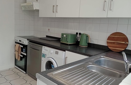 Bicester Casa | Cosy 3BR House with garden near Bicester Village
