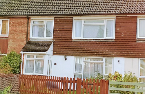 Bicester Casa | Cosy 3BR House with garden near Bicester Village