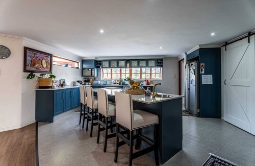 Waterkloof Casa | Cosy 4 bedroom family home in Waterkloof Pretoria