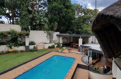 Waterkloof Casa | Cosy 4 bedroom family home in Waterkloof Pretoria