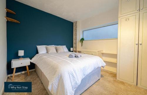 Reading Casa | Cosy 6 bed home Early, Reading