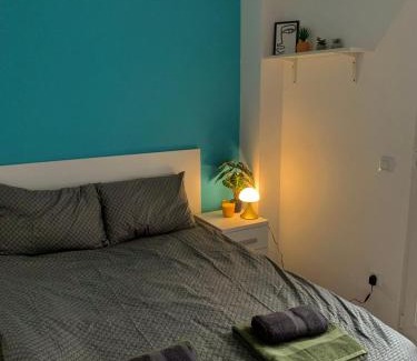 Sagunto Apartamento | Cosy and Modern Puerto de Sagunto Holiday Flat