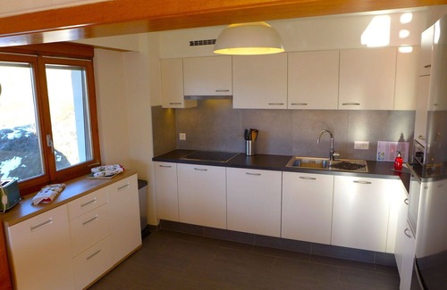 Chermignon Apartamento | Hermoso apartamento para 5 personas con WIFI, TV y balcón