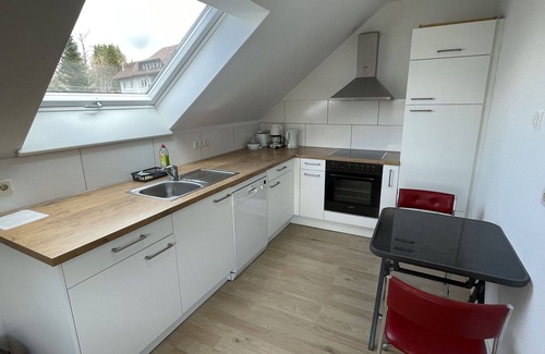 Uehlingen-Birkendorf Apartamento | Precioso apartamento para 4 personas con WIFI, TV y balcón