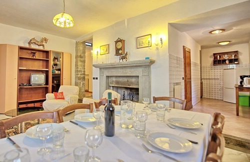 Greve in Chianti Apartamento | Apartamento con piscina, WIFI, TV, patio, vista panorámica, aparcamiento, cerca de Greve In Chianti