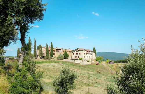 Santo Villa | Apartamento en villa con piscina, A/C, patio, mascotas permitida, vista panorámica, aparcamiento