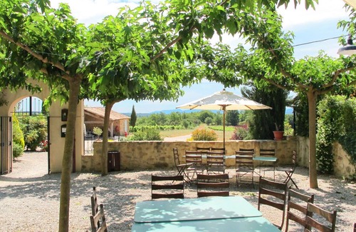 Ollieres Villa | Bonito apartamento en villa con piscina, WIFI, TV, terraza, vista panorámica y aparcamiento