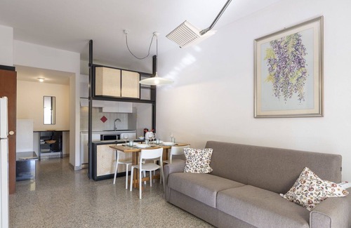 Marina di Andora Apartamento | Acogedor apartamento para 6 personas con WIFI, TV, terraza, mascotas permitida y aparcamiento