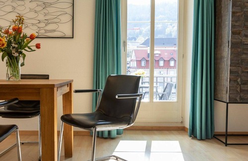 Nussbaumen Apartamento | Acogedor apartamento para 4 personas con WIFI, TV, balcón y mascotas permitida