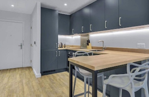 Preston Apartamento | Hermoso apartamento para 2 personas con WIFI, TV y terraza