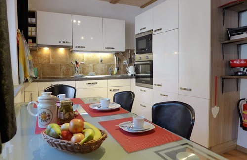 Boenigen Apartamento | Hermoso apartamento para 3 personas con A/C, WIFI, TV y terraza