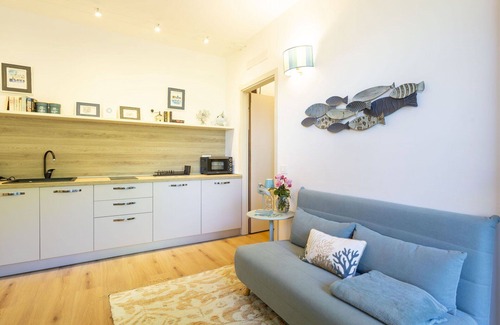 Belgirate Apartamento | Acogedor apartamento para 3 personas con WIFI, TV y terraza